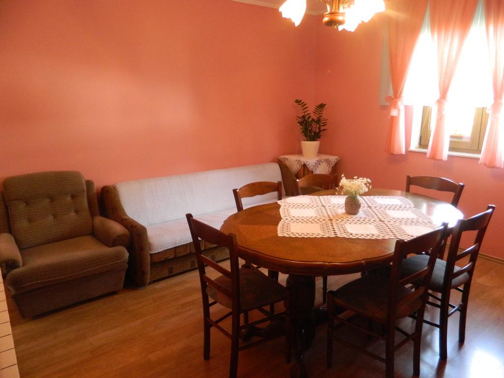 Vacation Home Kuca Za Odmor Красно Екстер'єр фото