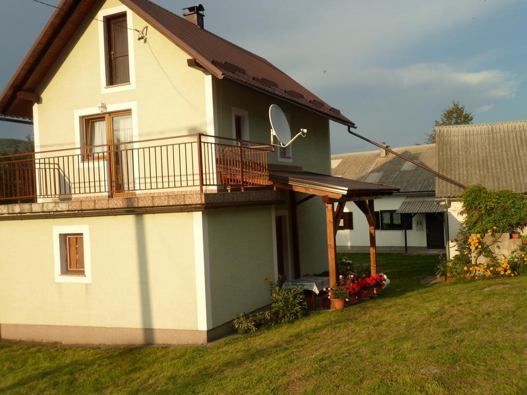 Vacation Home Kuca Za Odmor Красно Номер фото