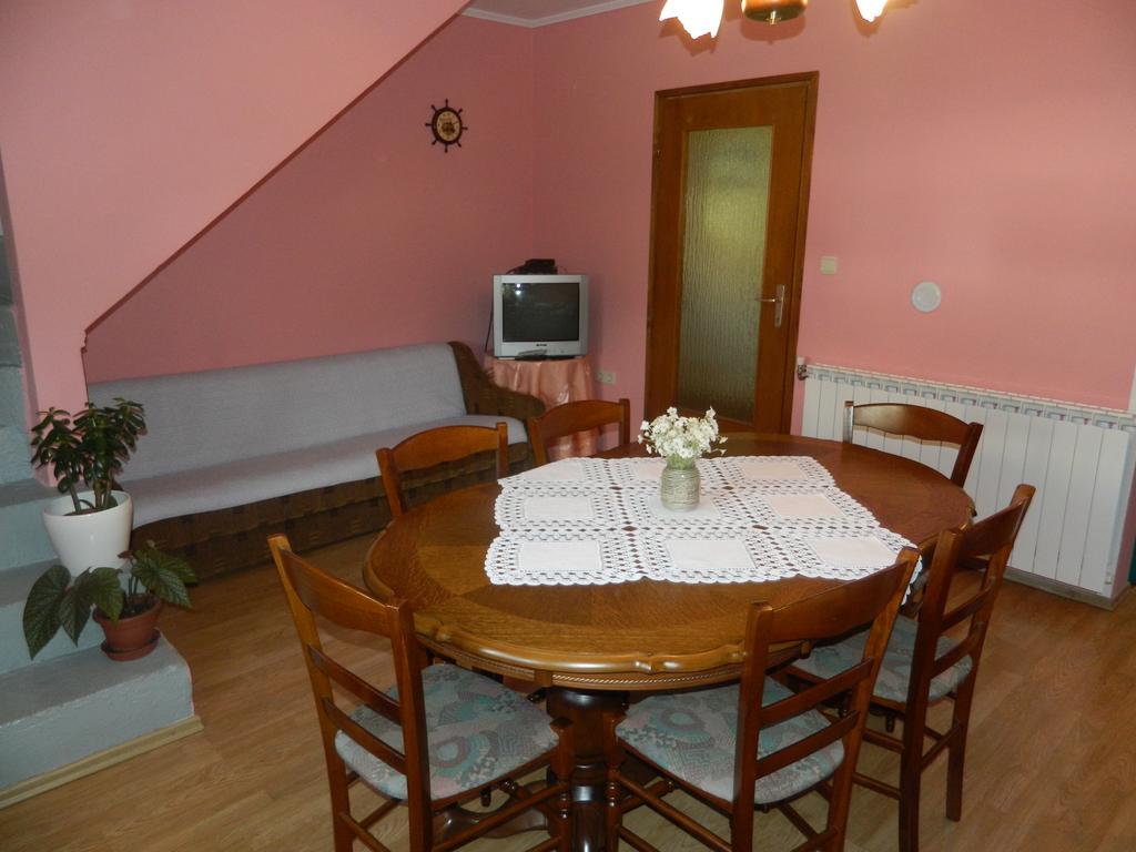 Vacation Home Kuca Za Odmor Красно Номер фото